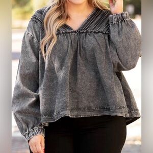 Savanna Jane Dark Gray V-Neck Blouse
